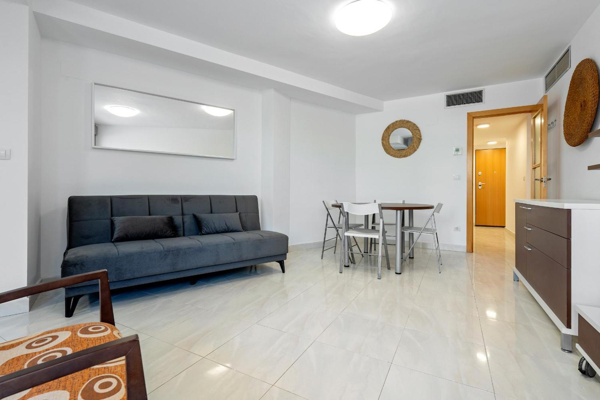 Hauzify I Apartament Mestral Cambrils Dış mekan fotoğraf